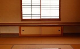 A Comfortable Japanese-Style Condominium Limited To One Group Per Day ぎゅーぱんハウス